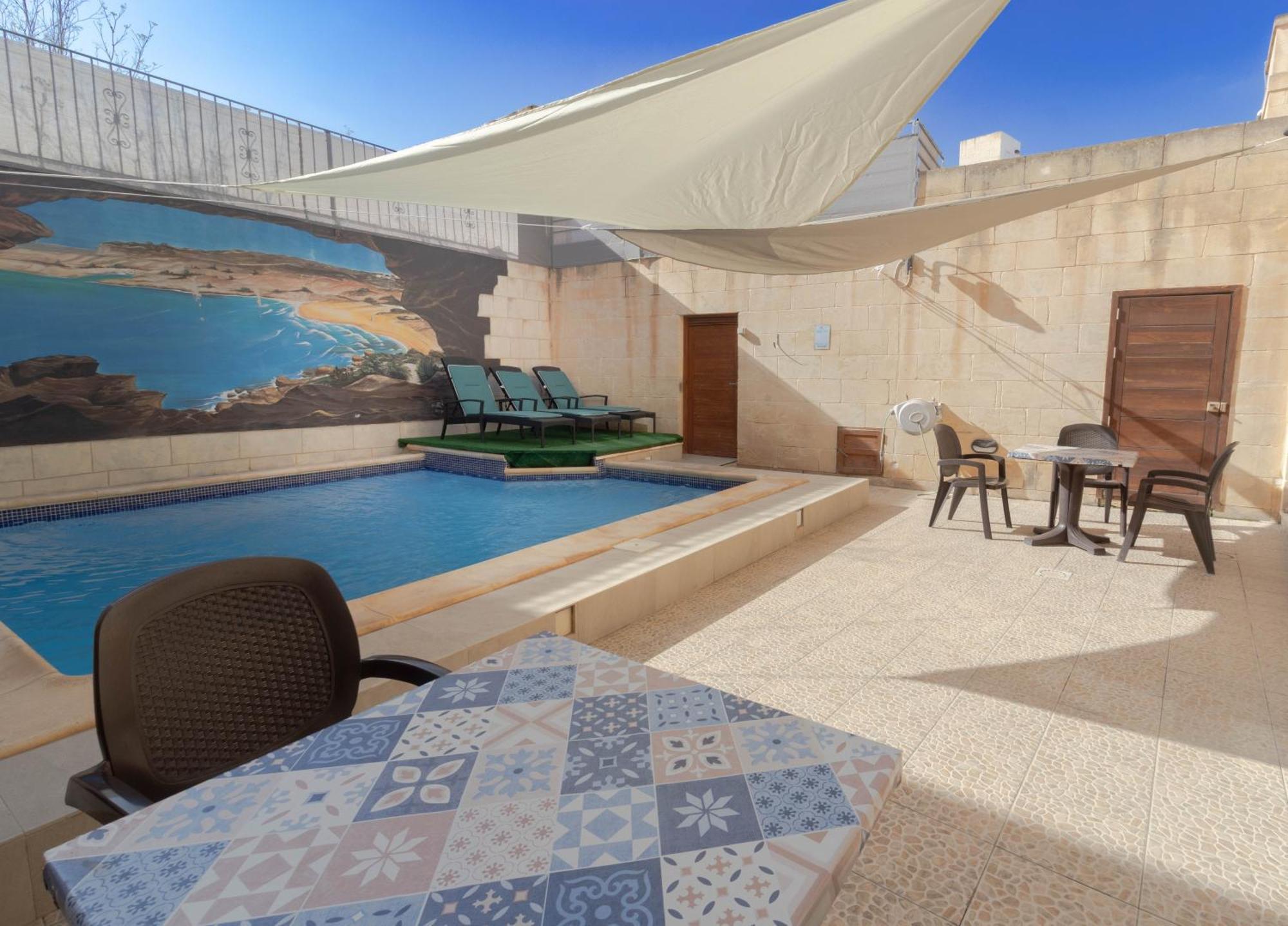 Hollies Vila Qala Exterior foto